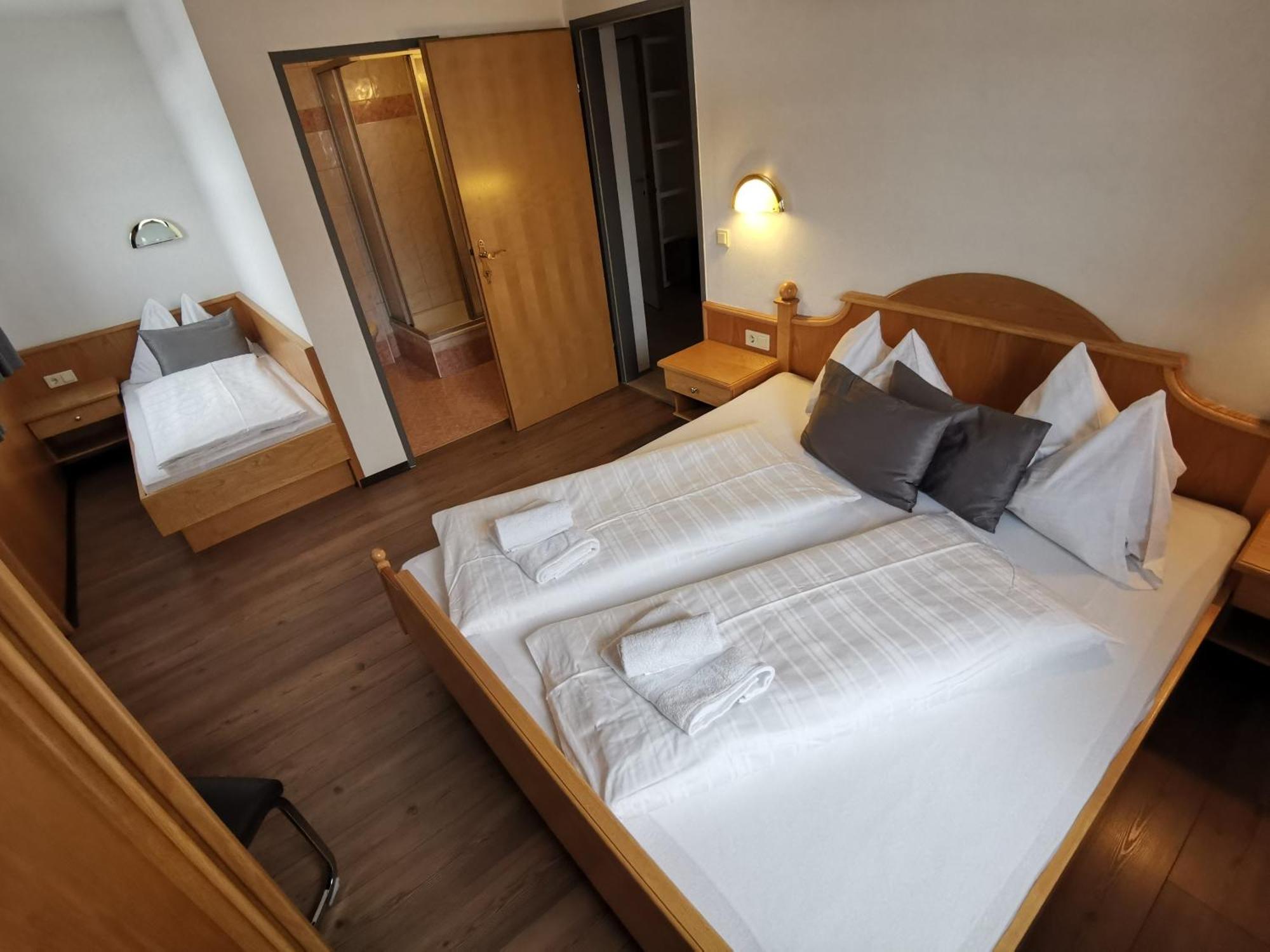 Gaestehaus Amade フラッハウ エクステリア 写真